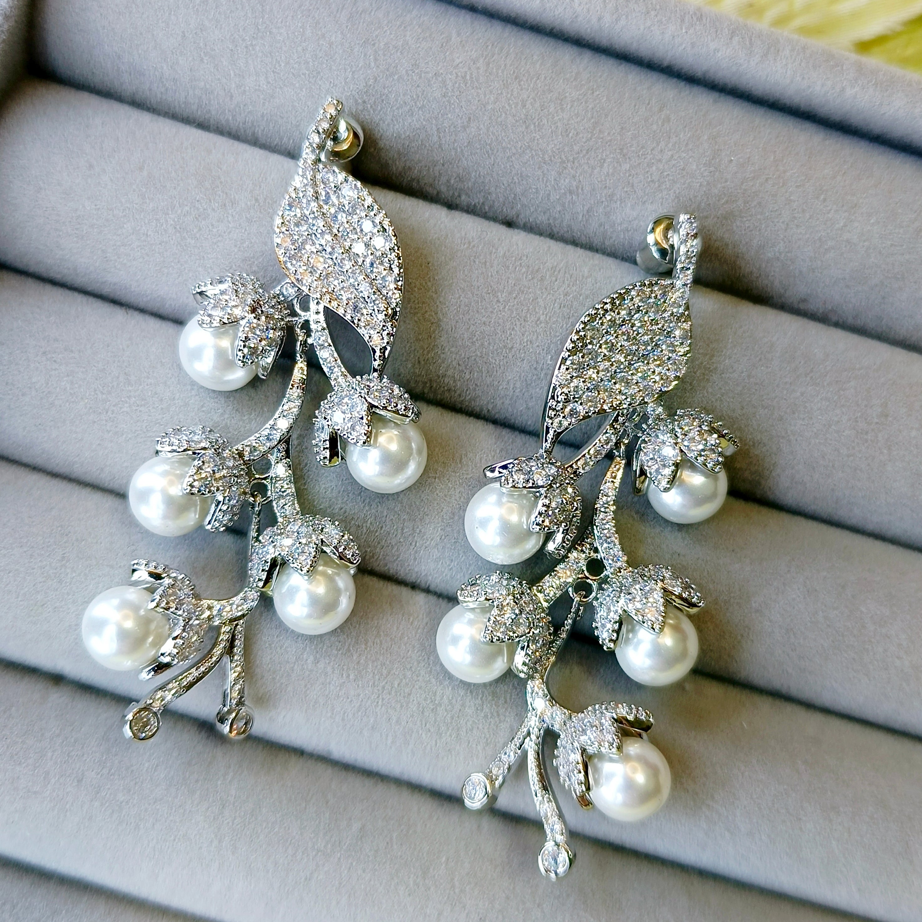 AAA+ Cubic Zirconia Pearl Earrings