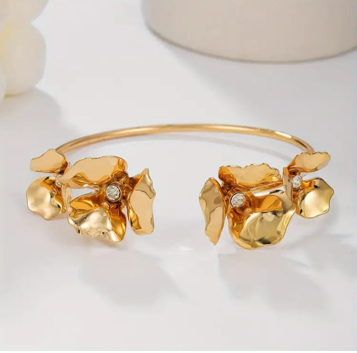 Gold Flower Handcuff
