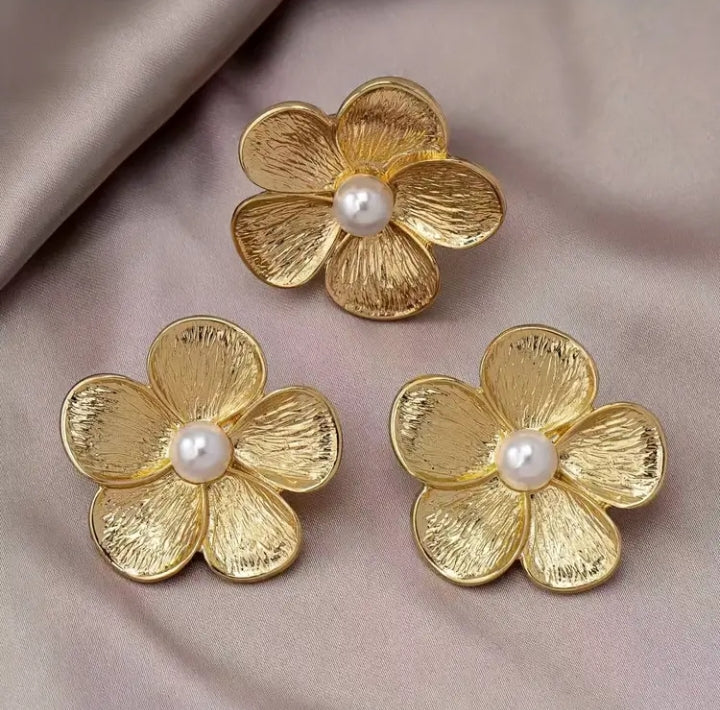 Golden Flower Pearl Set