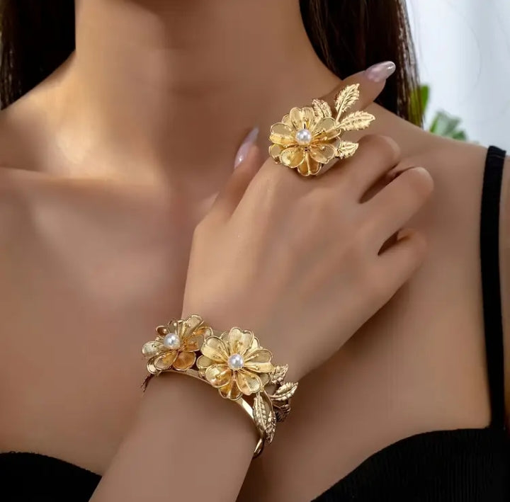Golden Flower Pearl Handcuff & Ring Set