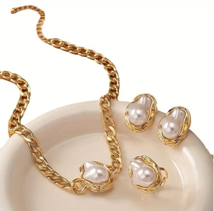 Golden Chain Pearl Necklace Set