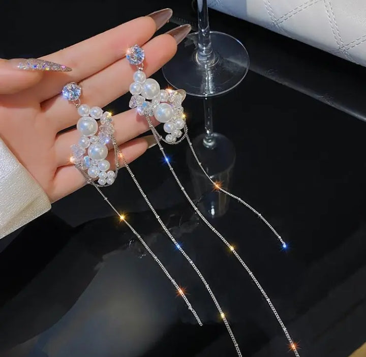 Trendy Pearl Chain Dangle Earrings
